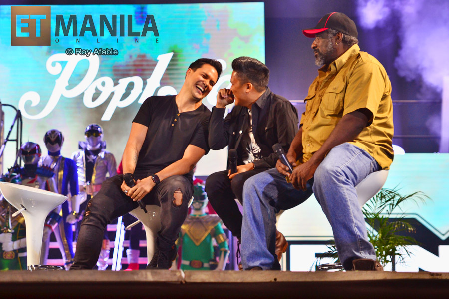 Filipino-American actors Michael Copon and Dante Basco sharing a laugh together as Kevin Grevioux looks on during their panel discussion in Day 2 of 2018 Toycon Philippines PopLife Fan Xperience. - Roy Afable